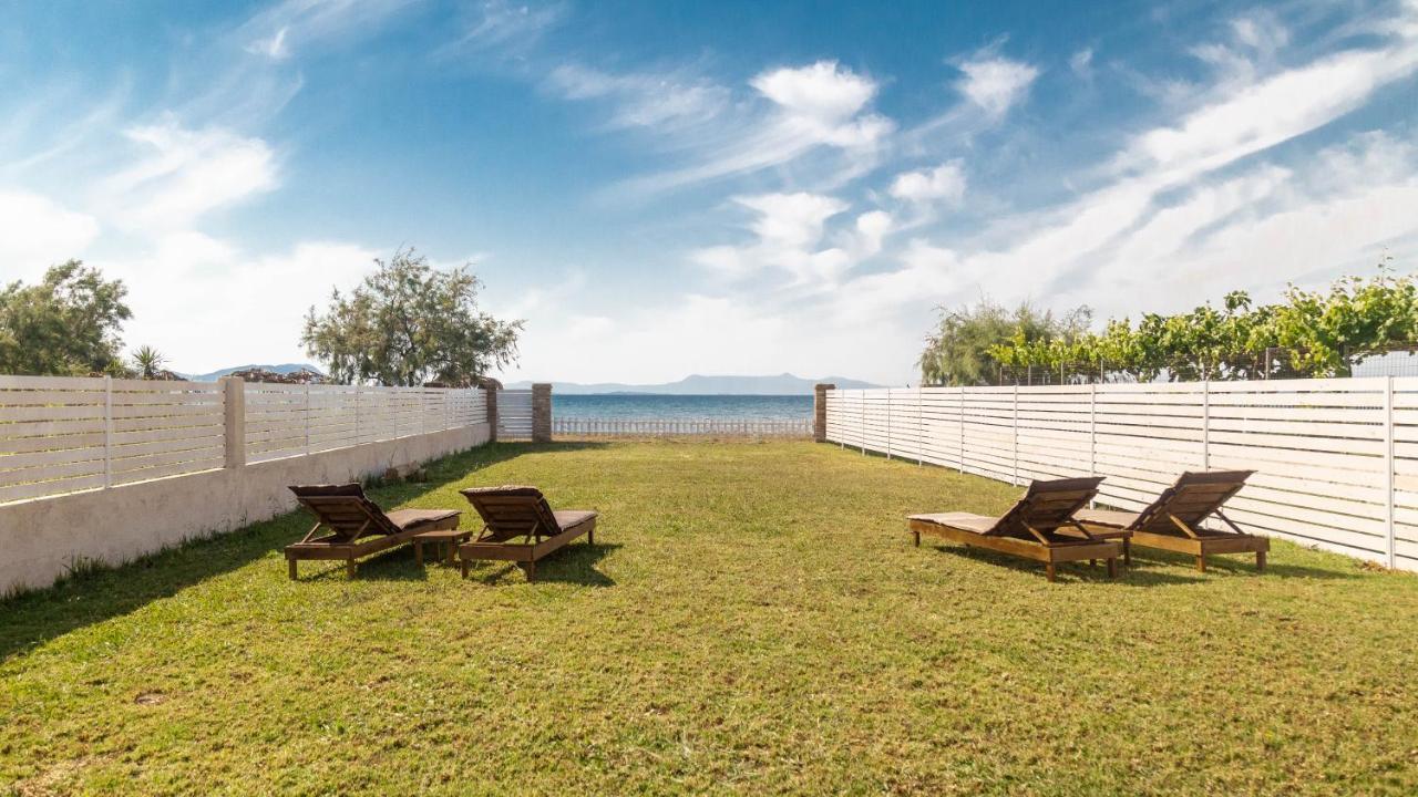 Terracotta Beach House Lefkimmi  Esterno foto