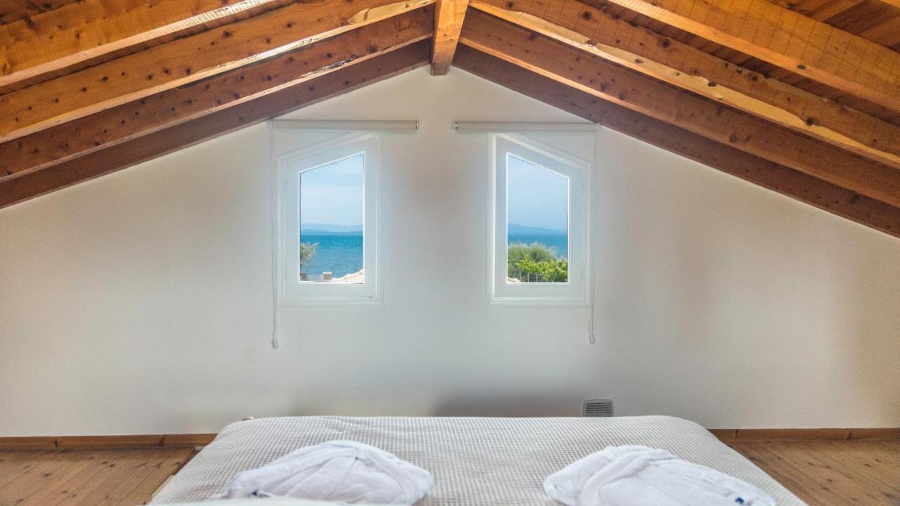 Terracotta Beach House Lefkimmi  Esterno foto